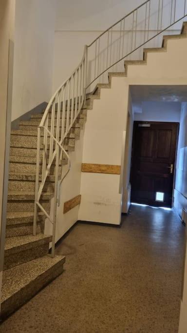 Apartment Mit 2 Betten Inklusive Gratis Parkplatz Γκρατς Εξωτερικό φωτογραφία